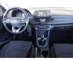 Hyundai i30 1.6 CRDi 85kW - 10