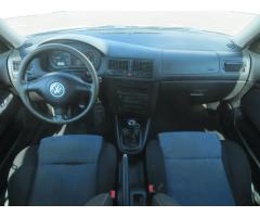 Volkswagen Golf 1.9 TDI   66kW - 10