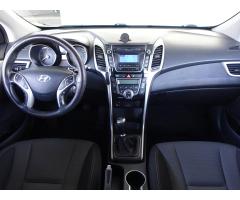 Hyundai i30 1.6 CRDi 81kW - 10