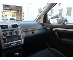 Volkswagen Touran 1.9 TDI 77kW - 11