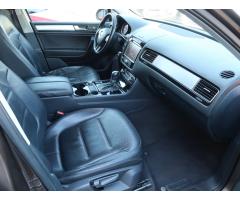 Volkswagen Touareg 3.0 TDI 180kW - 12