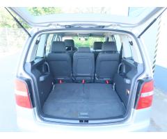 Volkswagen Touran 2.0 TDI 103kW - 19