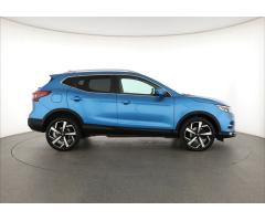 Nissan Qashqai 1.3 DIG-T 117kW - 8