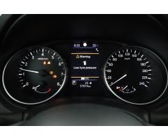 Nissan Qashqai 1.3 DIG-T 117kW - 15