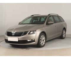 Škoda Octavia 1.6 TDI 85kW - 3