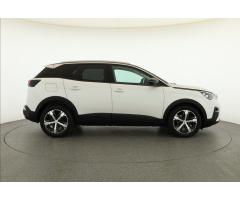 Peugeot 3008 1.2 PureTech 96kW - 8