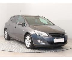 Opel Astra 1.4 16V 74kW - 1