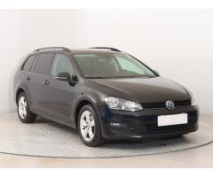 Volkswagen Golf Variant R-Line mHEV DSG Zlevněno o 16 000 Kč