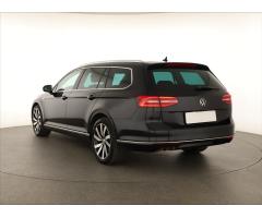 VW Passat 2,0Tdi DSG 140kW Elegance Variant 1 MAJ ČR