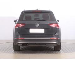 Volkswagen Tiguan 2.0 TDI 110kW - 6