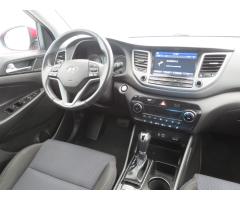 Hyundai Tucson 1.7 CRDi 104kW - 9