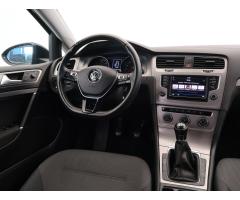 Volkswagen Golf 1.6 TDI 81kW - 9