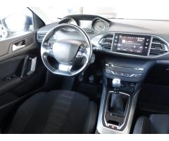 Peugeot 308 1.2 PureTech 96kW - 9