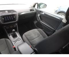 Volkswagen Tiguan 2.0 TDI 110kW - 11