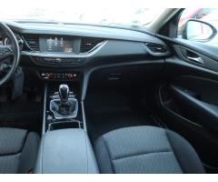 Opel Insignia 2.0 CDTI 125kW - 11