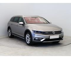 VW Passat 2,0Tdi DSG 140kW Elegance Variant 1 MAJ ČR