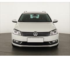 VW Passat 2,0Tdi DSG 140kW Elegance Variant 1 MAJ ČR