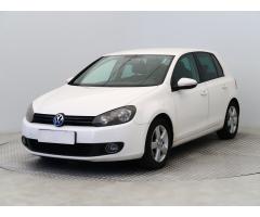 Volkswagen Golf Variant R-Line mHEV DSG Zlevněno o 16 000 Kč