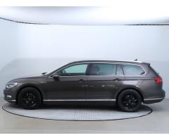 VW Passat 2,0Tdi DSG 140kW Elegance Variant 1 MAJ ČR