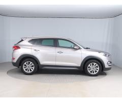 Hyundai Tucson 1.7 CRDi 85kW - 8