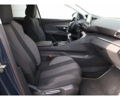 Peugeot 3008 1.2 PureTech 96kW - 12