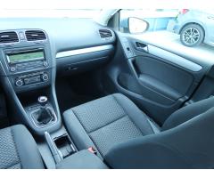 Volkswagen Golf 1.6 TDI 66kW - 11