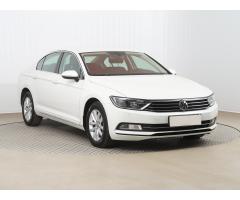 VW Passat 2,0Tdi DSG 140kW Elegance Variant 1 MAJ ČR