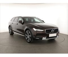 Volvo V90 D4 2.0 AWD 140kW - 1