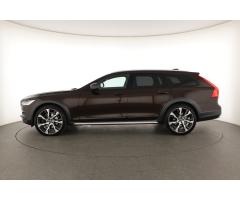 Volvo V90 D4 2.0 AWD 140kW - 4