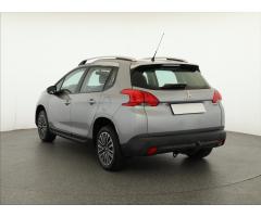 Peugeot 2008 1.2 PureTech 60kW - 5