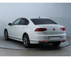 VW Passat 2,0Tdi DSG 140kW Elegance Variant 1 MAJ ČR