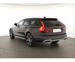 Volvo V90 D4 2.0 AWD 140kW - 5