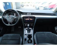 Volkswagen Passat 2.0 TDI 110kW - 10