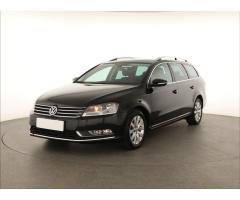 VW Passat 2,0Tdi DSG 140kW Elegance Variant 1 MAJ ČR