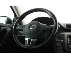 Volkswagen Passat 2.0 TDI 103kW - 14