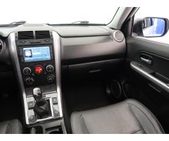 Suzuki Grand Vitara 2.4 VVT 124kW - 11