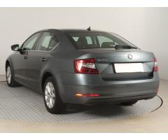 Škoda Octavia 2.0 TDI 110kW - 5