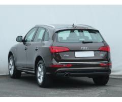 Audi Q3 S tronic DSG Zlevněno o 22 000 Kč