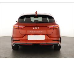 Kia Pro Cee`d 1.5 T-GDI MHEV 118kW - 6