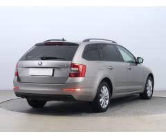 Škoda Octavia 2.0 TDI 110kW - 7