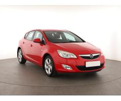 Opel Astra 1.4 16V 74kW - 1