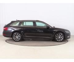 Škoda Superb 2.0 TDI 140kW - 8