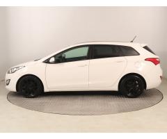 Hyundai i30 1.6 CRDi 81kW - 4