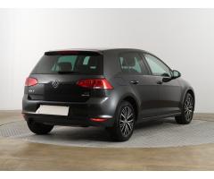 Volkswagen Golf 1.2 TSI 81kW - 7