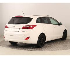 Hyundai i30 1.6 CRDi 81kW - 7