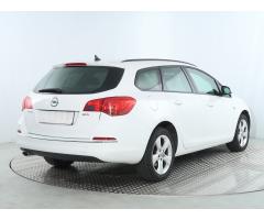 Opel Astra 2.0 CDTI 121kW - 7