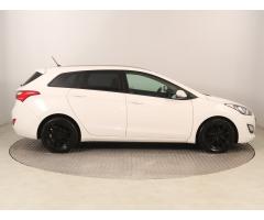 Hyundai i30 1.6 CRDi 81kW - 8