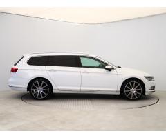 Volkswagen Passat 2.0 TDI 110kW - 8