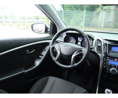 Hyundai i30 1.6 CRDi 81kW - 9