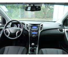 Hyundai i30 1.6 CRDi 81kW - 10